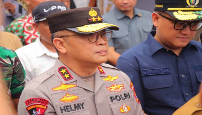 Kapolda Lampung Ajak Masyarakat Menjaga Suasana Tetap Damai Pasca PSU Pesawaran