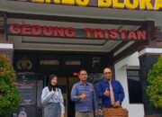 Agus Palon Penuhi Panggilan Polres Blora Terkait Dugaan Perusakan Jalan Cor di Jepon