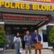 Agus Palon Penuhi Panggilan Polres Blora Terkait Dugaan Perusakan Jalan Cor di Jepon